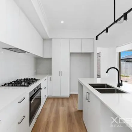 Image 8 - 28 Sandleford Way, Morley WA 6062, Australia - Apartment for rent