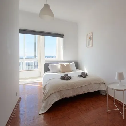 Rent this 5 bed room on Rua Eugénio de Castro