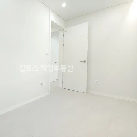 Image 6 - 서울특별시 마포구 서교동 247-205 - Apartment for rent