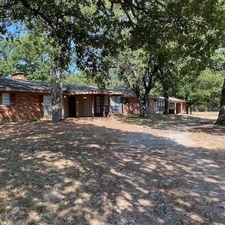 Buy this 3 bed house on 5078 County Road 1503 in Athens, TX 75751