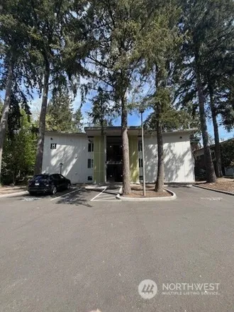 Buy this 1 bed condo on H in Northeast 32nd Street, Bellevue