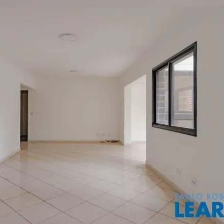 Buy this 3 bed apartment on MOM Cães e Gatos in Avenida Hélio Pellegrino 770, Indianópolis