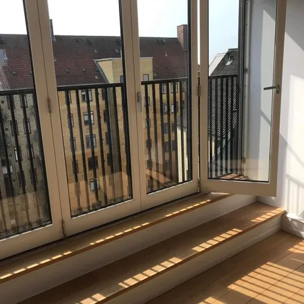 Rent this 2 bed apartment on Ryesgade 126 in 2100 København Ø, Denmark