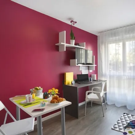 Rent this 1 bed apartment on Dijon in Les Grésilles, FR