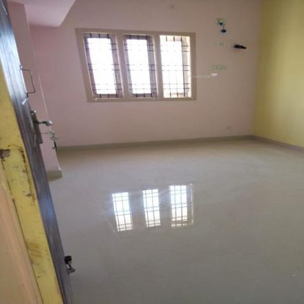 Rent this 2 bed house on unnamed road in Chengalpattu District, Kundrathur - 600069