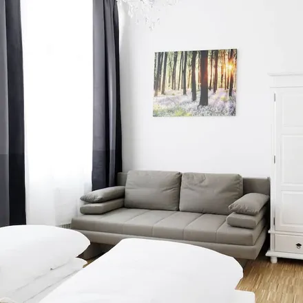 Rent this 3 bed apartment on Berlin Ostbahnhof in Mitteltunnel, 10243 Berlin