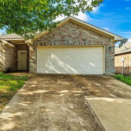 Buy this 3 bed house on 1424 Hidden Valley Drive in Dallas, TX 75241