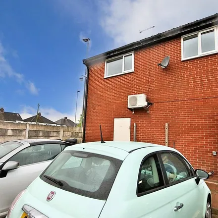 Rent this 3 bed apartment on Finishing Touches in 6 Lingley Road, Lingley Green