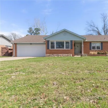 Buy this 5 bed house on 6233 South Utica Avenue in Tulsa, OK 74136