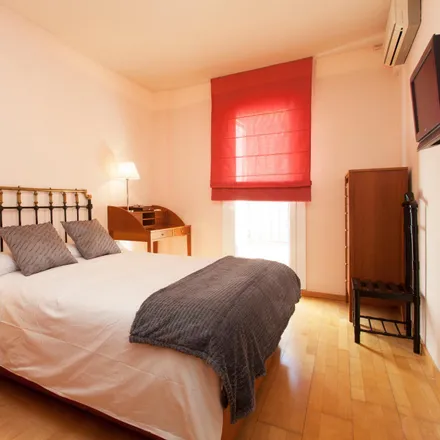 Rent this 1 bed apartment on Travessera de Gràcia in 372, 08025 Barcelona