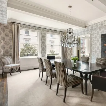 Image 2 - 33 East 70th Street, New York, NY 10021, USA - Apartment for sale
