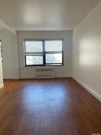 Image 6 - 99-72 66th Road, New York, NY 11374, USA - Apartment for rent