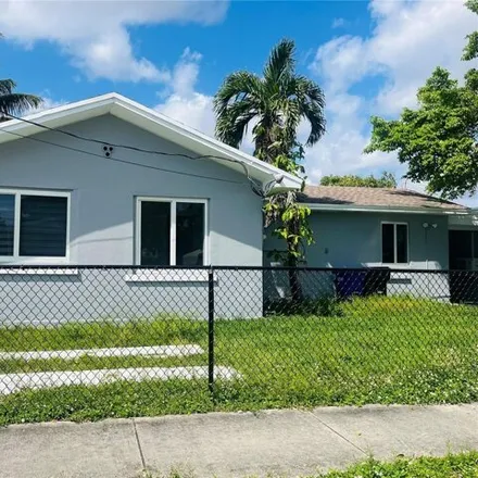 Image 3 - 445 Northeast 171st Street, North Miami Beach, FL 33162, USA - House for rent