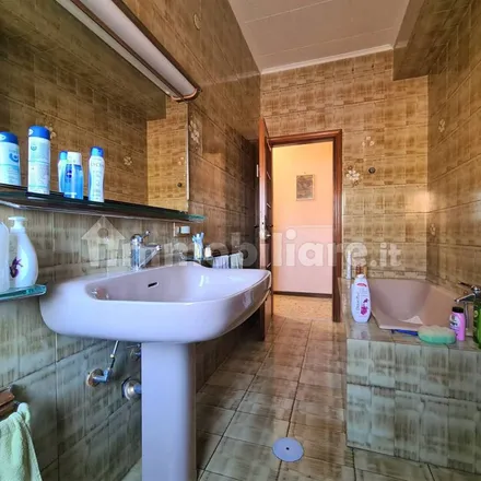 Image 4 - Crai, Via Niccoloso da Recco, Catanzaro CZ, Italy - Apartment for rent