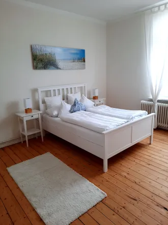 Rent this 1 bed apartment on Waller Heerstraße 150 in 28219 Bremen, Germany
