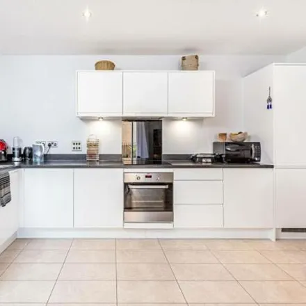 Image 4 - Cortland House, Apple Yard, London, SE20 8FT, United Kingdom - Apartment for sale