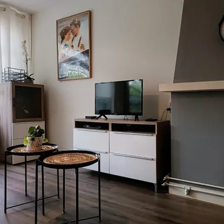 Rent this 1 bed apartment on Mijnsherenlaan 142A in 3081 CK Rotterdam, Netherlands