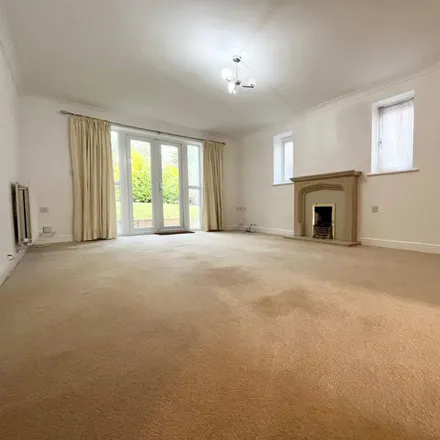 Image 7 - 5 Berkswell Close, Ulverley Green, B91 2EH, United Kingdom - House for rent