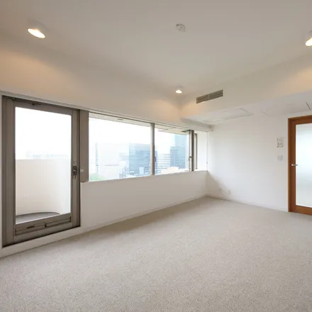 Rent this 1 bed apartment on ARK TOWERS SOUTH in スペイン坂, Azabu