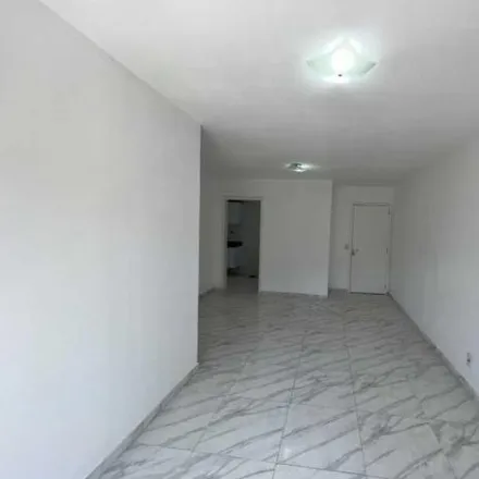 Buy this 4 bed apartment on Estrada dos Bandeirantes in Jacarepaguá, Rio de Janeiro - RJ