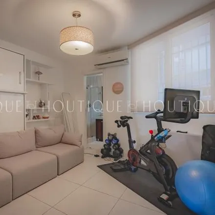 Buy this 3 bed apartment on Alylovesyoga.com in Calle Colombia, La Cresta