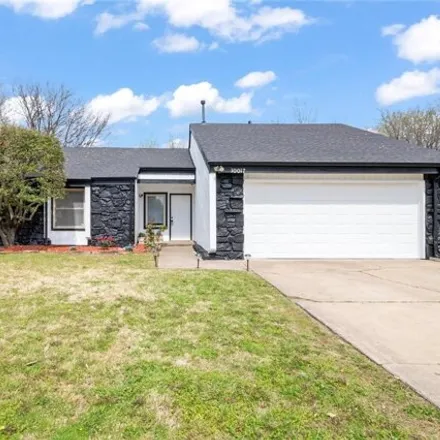 Buy this 4 bed house on 10057 East 33rd Place in Tulsa, OK 74146