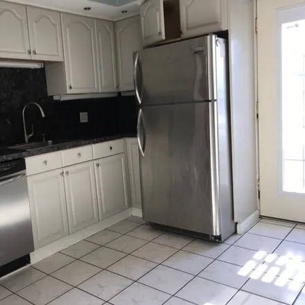 Rent this 4 bed house on 133 I Street in Boston, MA 02127