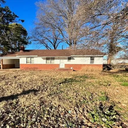 Buy this 3 bed house on 76 California Street in Marianna, Lee County