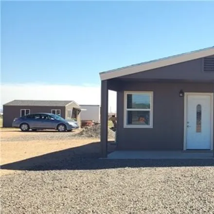 Buy this 1 bed house on 6082 Abrigo Drive in Golden Valley, AZ 86413