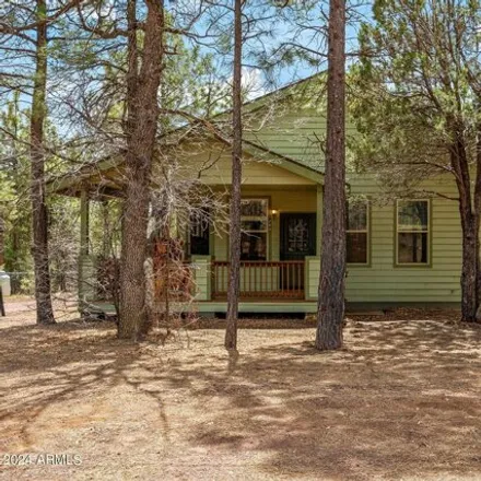 Buy this 3 bed house on 3517 Oak View Lane in Lake of the Woods, Navajo County
