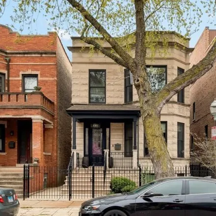 Buy this 3 bed house on 3747 North Wayne Avenue in Chicago, IL 60613