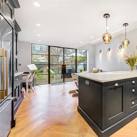 Rent this 5 bed townhouse on 68 Tonsley Hill in London, SW18 1BW