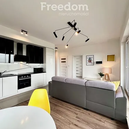 Rent this 3 bed apartment on Urząd Miasta Francuska 70 in Aleja Górnośląska, 40-028 Katowice