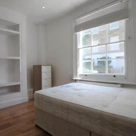 Image 6 - Carol Street, London, NW1 0AY, United Kingdom - House for rent