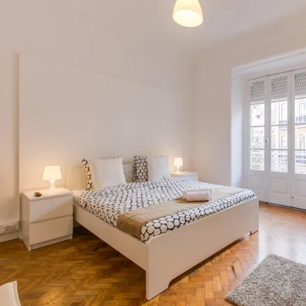 Rent this 6 bed room on Rua do Conde de Redondo 97 in 1150-109 Lisbon, Portugal