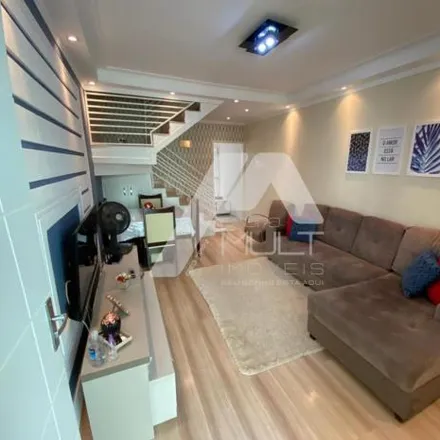 Buy this 2 bed house on Rua Marcelo Cordeiro de Oliveira in Residencial de Ville, São José dos Campos - SP