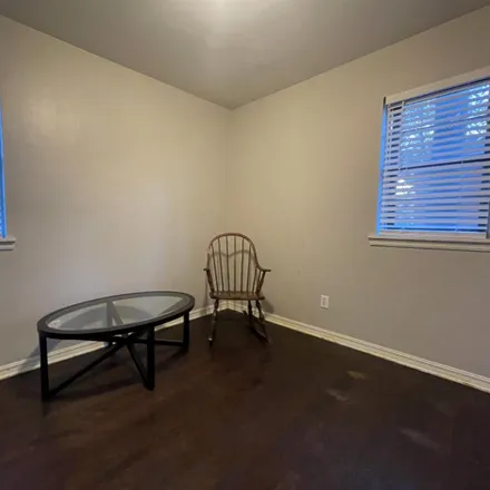Image 5 - 844 Hedge Drive, Midwest City, OK 73110, USA - Room for rent