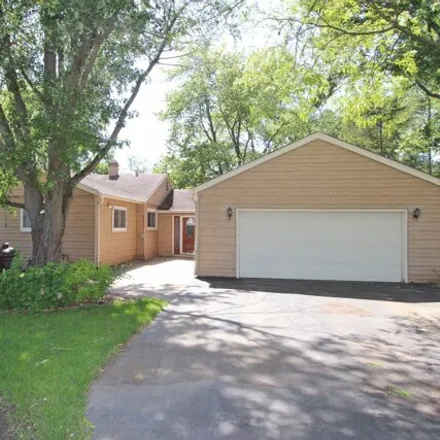 Buy this 3 bed house on 48 Golfview Road in The Woodland, Lake Zurich