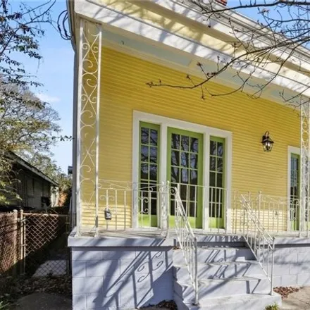 Buy this 4 bed house on 326 Elmira Avenue in Algiers, New Orleans
