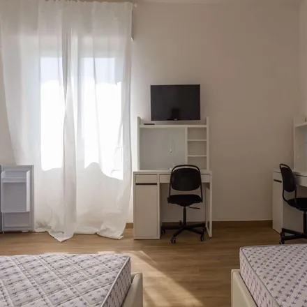 Image 9 - Viale San Gimignano, 20147 Milan MI, Italy - Room for rent