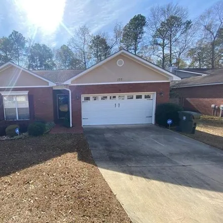 Buy this 3 bed house on 137 Candle Brook Drive in Dothan, AL 36303