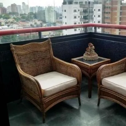 Buy this 3 bed apartment on Rua Betel in Mirandópolis, São Paulo - SP