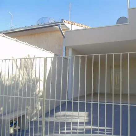 Buy this 2 bed house on APAE in Rua Mário Grosso, Jardim Marialice