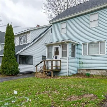 Buy this 3 bed house on 421 Glenwood Avenue in City of Syracuse, NY 13207