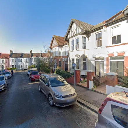 Rent this 2 bed apartment on Westerly in Winton Avenue, Southend-on-Sea