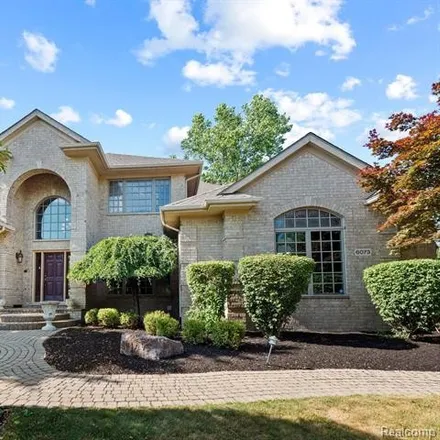 Image 2 - 6073 Golden Lane, West Bloomfield Township, MI 48322, USA - House for sale