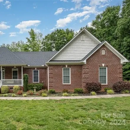 Buy this 3 bed house on 202 Stafford Estates Drive in Orchard Hills, Rowan County
