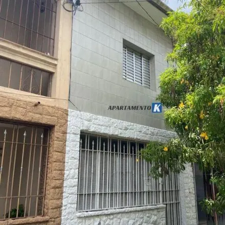Buy this 2 bed house on Rua Pirassununga in Água Rasa, São Paulo - SP