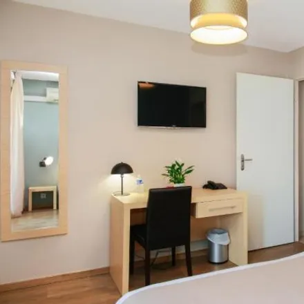 Image 5 - Apart-Hotel Elégance Toulouse-Purpan, 4 Impasse de Lisieux, 31300 Toulouse, France - Apartment for rent