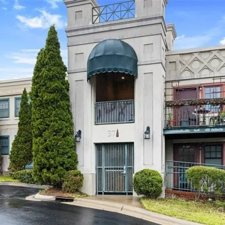 Buy this studio condo on 24 Hiawassee Street in Asheville, NC 28801